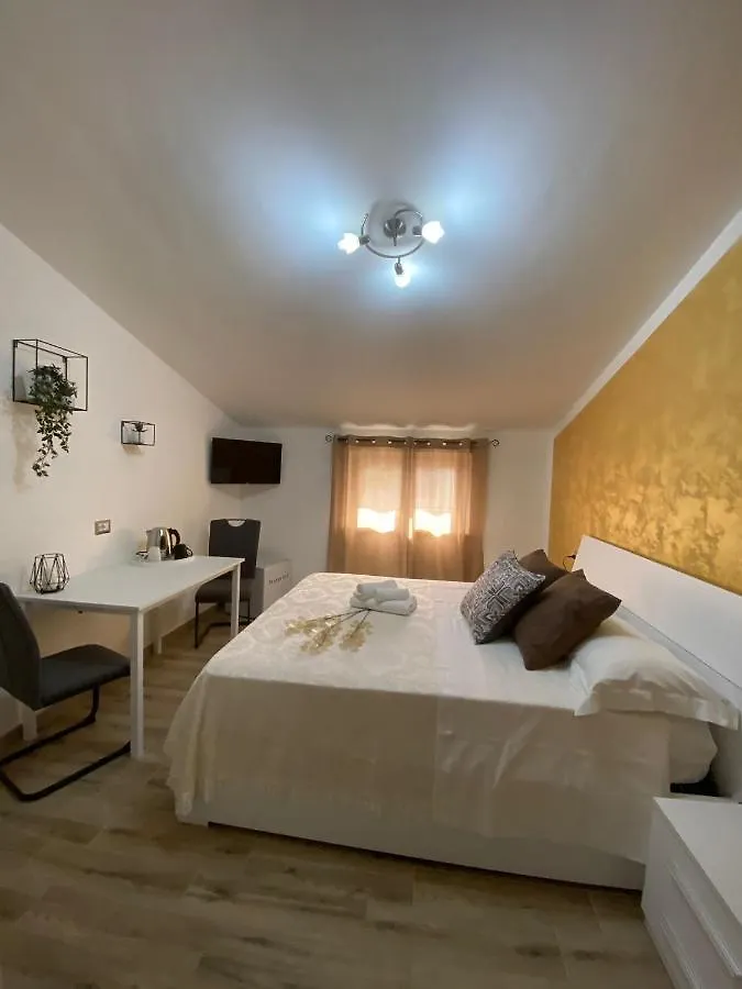 Cadoni Guest House Bosa
