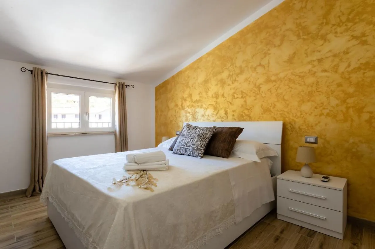 Contatti di Cadoni Guest House