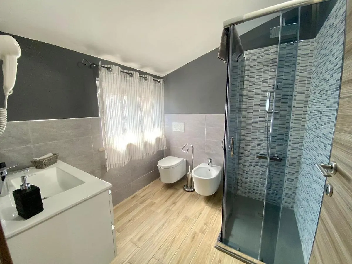 Cadoni Guest House Bosa Italia
